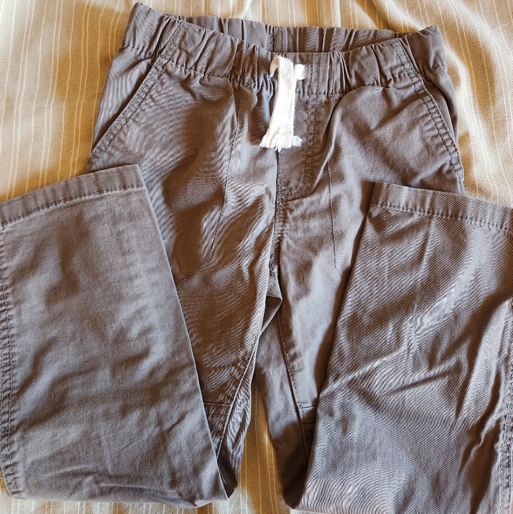 Cat & Jack grey drawstring utility pants size 5 with drawstring